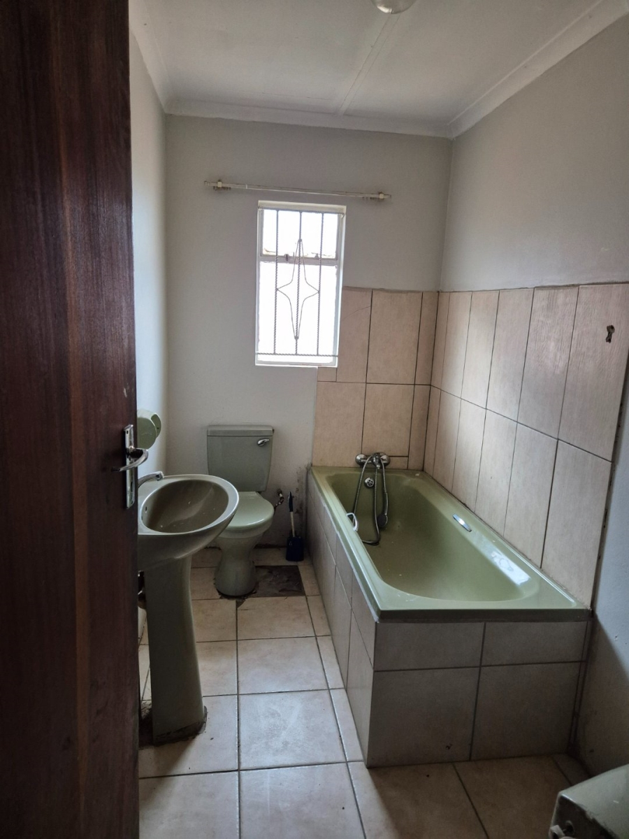 3 Bedroom Property for Sale in Heidedal Free State
